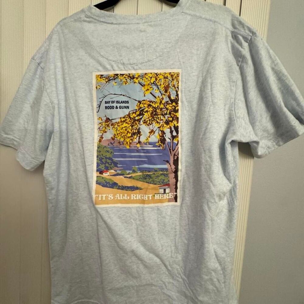 Rodd-gunn Men's Grey and White T-shirt